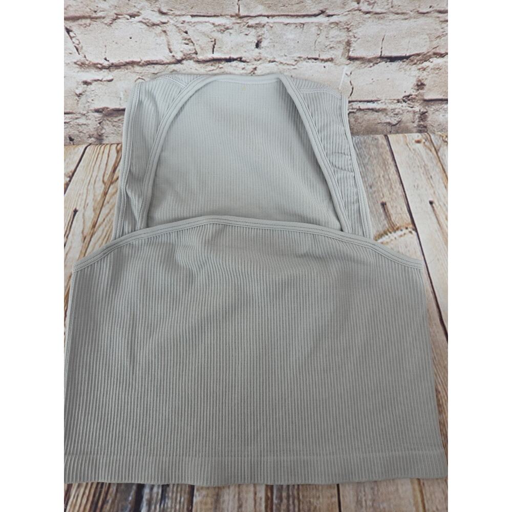 OQQ Sports Bra Size Large Seamless Gray Halter Top NEW